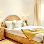 Apartman Sol *