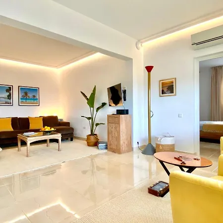 Sol Apartment